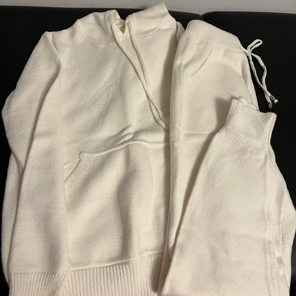 Set of 2. new.  size xs. very nice stuff.